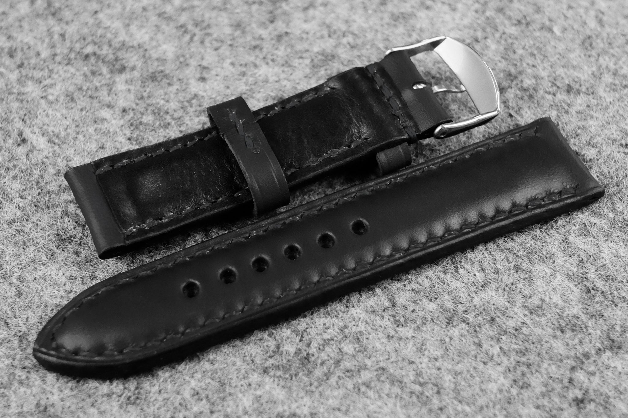 Horween Chromexcel Black Full Padded Leather Watch Strap – THE